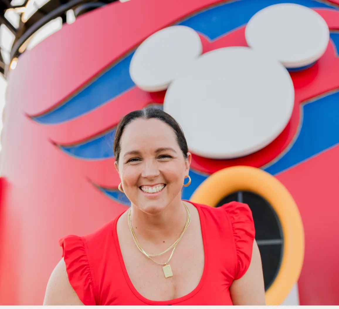 Disney Travel Agent Jess Kitchener, Waterloo, Southern Ontario